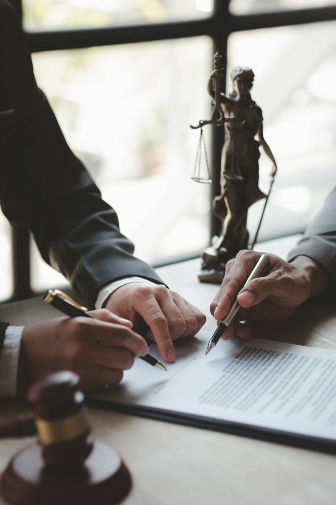 Attorneys or lawyers are advising clients in defamation cases.